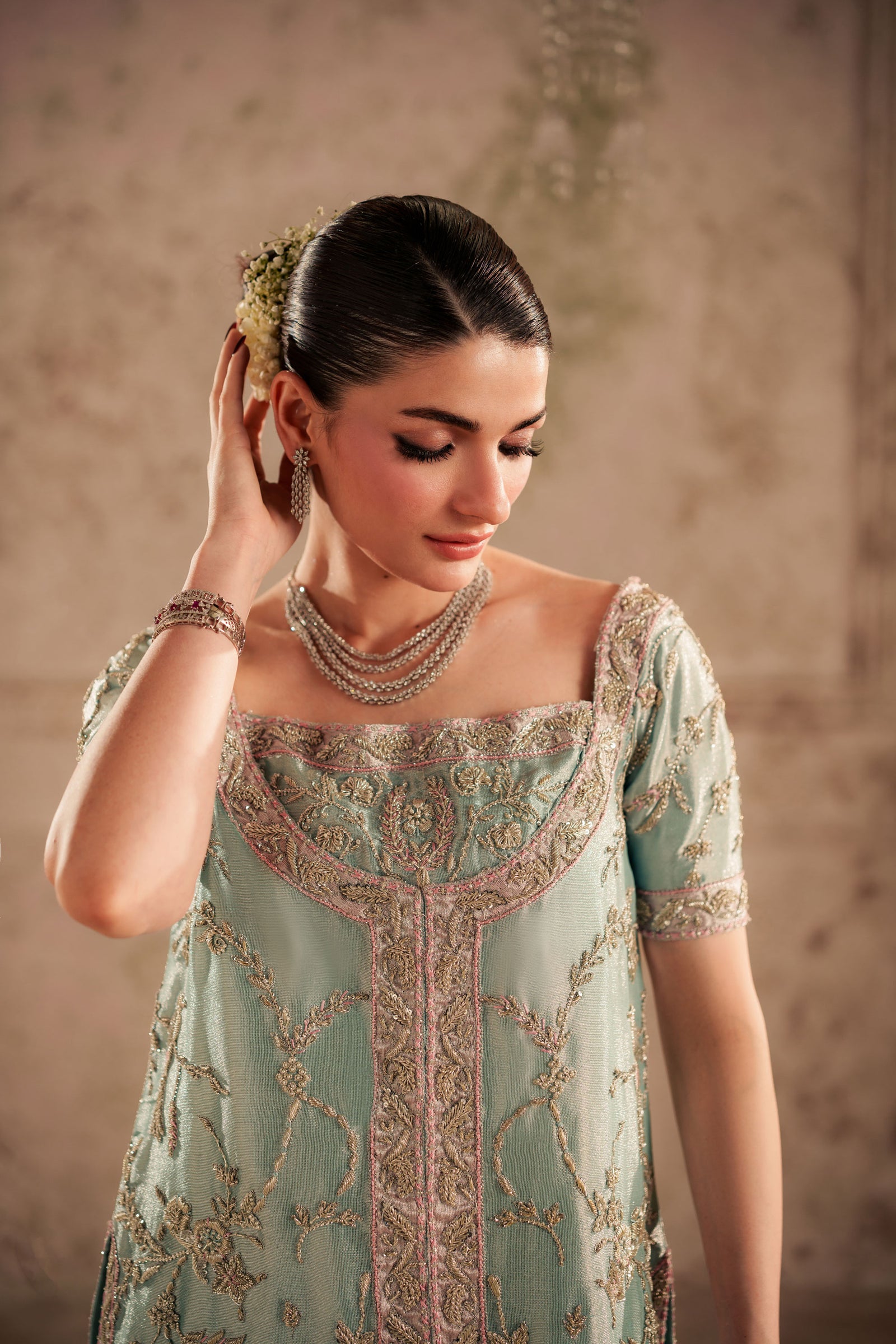 Anoush